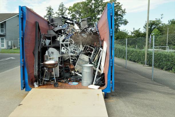 Best Yard Waste Removal  in Aurora, MN